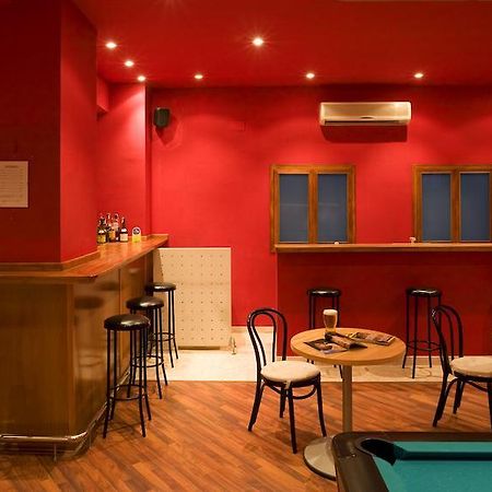 סיטגס Hotel Central Normandie מסעדה תמונה